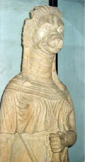 Déesse à tête de lionne