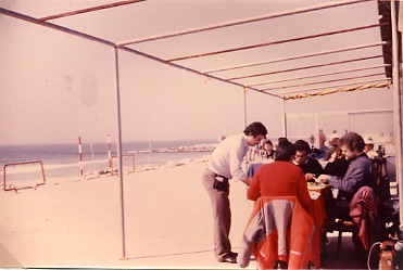 au restaurant sur la plage