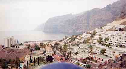 LOS GIGANTES