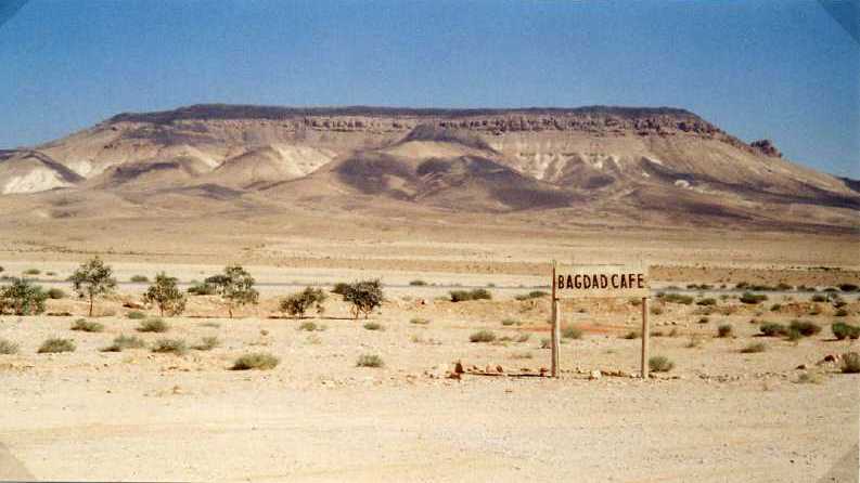 un arret au Bagdad Café sur la route de Damas