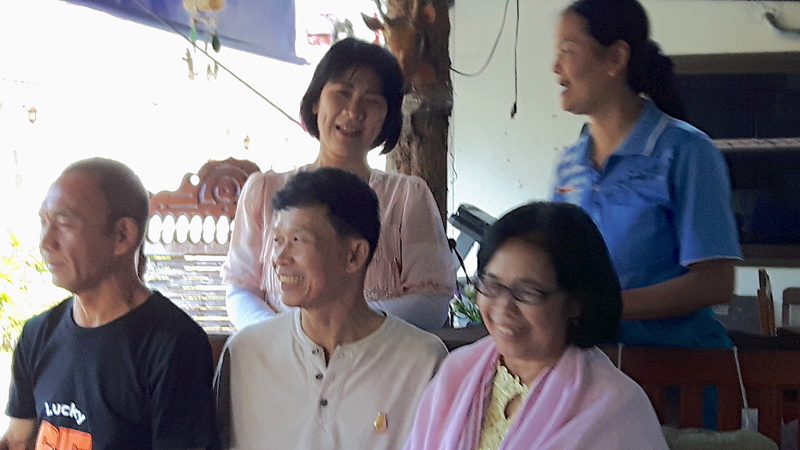 >Khong Chiam
