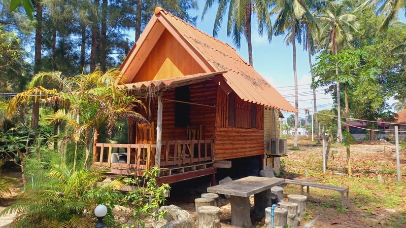 Khanom
