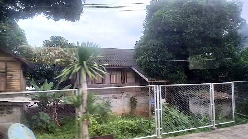 Train de Prachuap à Surat