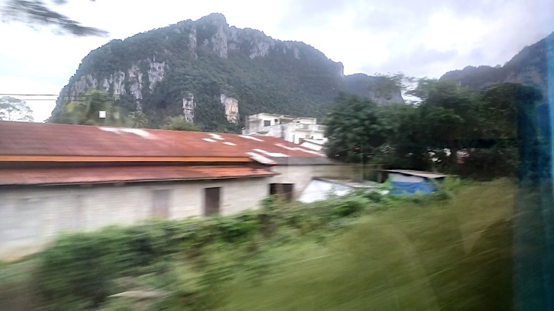 Train de Prachuap à Surat