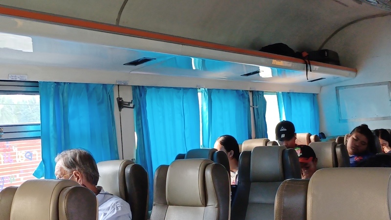 Train de Prachuap à Surat